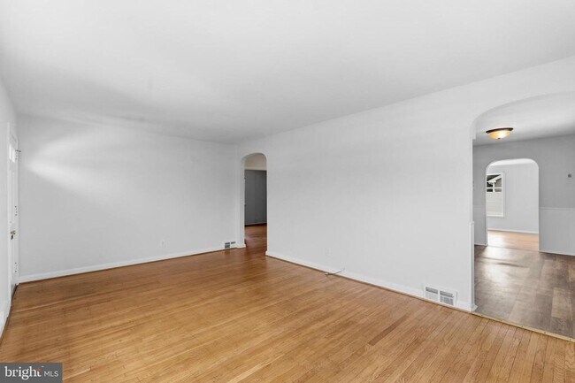 Photo - 1206 Sylvan Dr