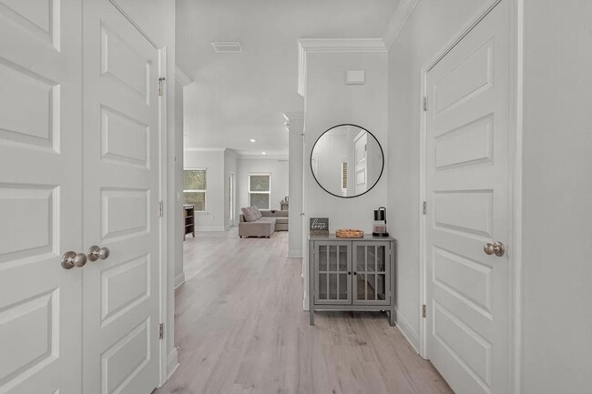 Photo - Three Bedroom Two and a half Bath In Hammock Oaks