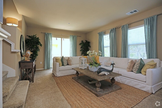 3 BR, 3.5 BA - 1704 SF