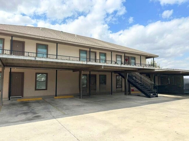 Photo - 1421 W Harrison Ave