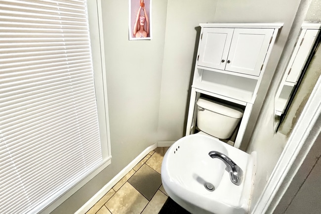 Photo - 539 Packard St Unit 01