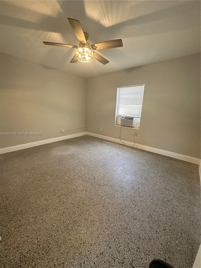 Photo - 1140 NE 1st Ave. Unidad 1140