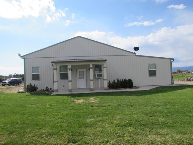 Photo - 3271 C 1/2 Rd