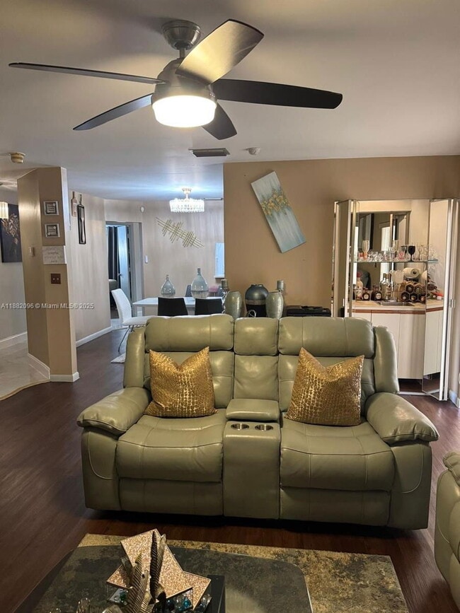 Photo - 4748 Satinwood Trail