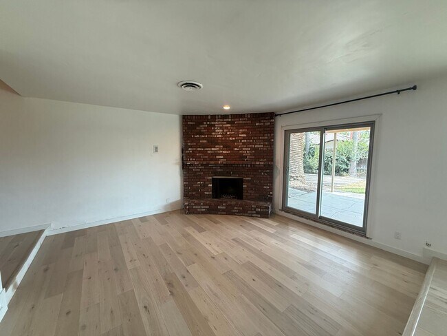 Photo - 7809 Westdumfries Ct