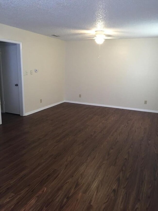 Photo - Available now. END 4PLEX TOWNHOME, 2 BR/1....