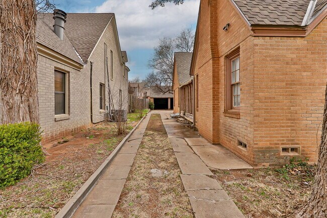 Photo - 3 bedroom less than 1 mile from Tech