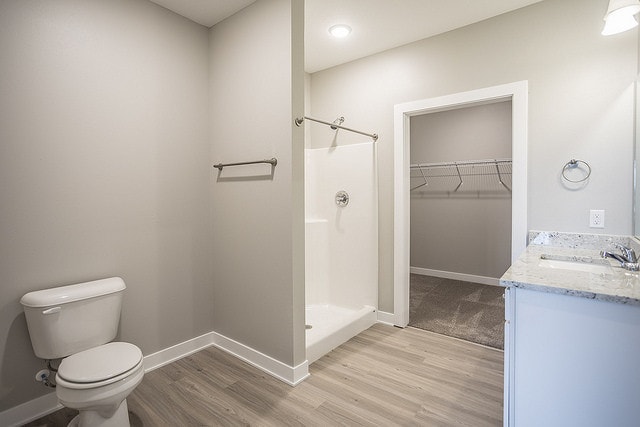 Photo - Holcomb Place