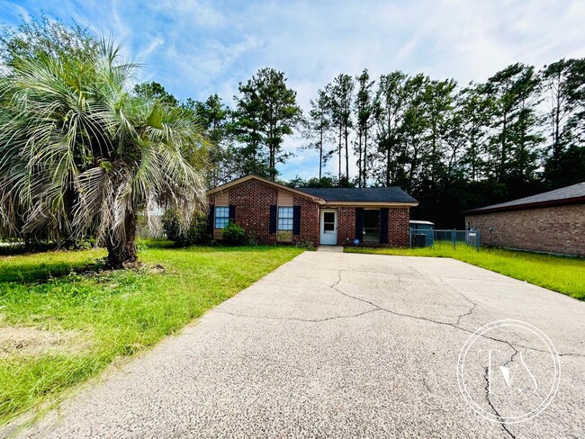 258 Garden Cir