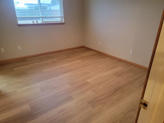 Photo - **Half off Full 1st Month's Rent** Great 3-bed Home In Spokane Valley