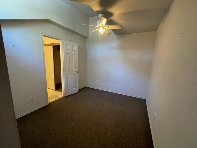 Photo - 720 Pritchett Ln