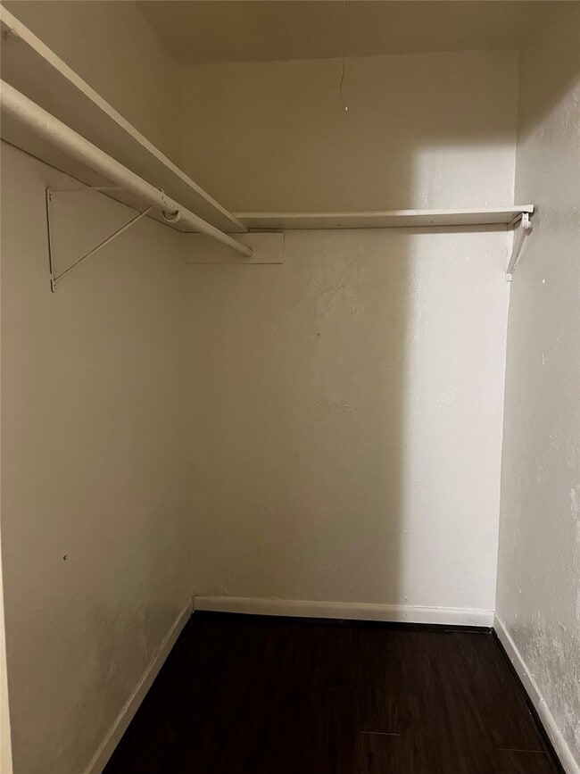 Photo - 1014 E 23rd St