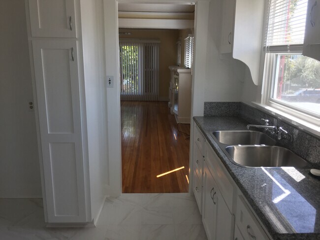 Kitchen, to Dining Area - 3707 E 4th St Unit 3707