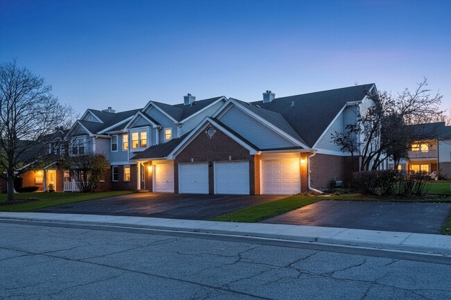 Photo - 1615 W Hawkes St