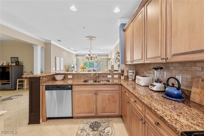 Building Photo - 14543 Abaco Lakes Dr Unit 103