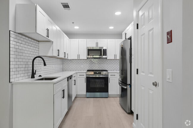 2BR, 2.5BA - 1,388SF - Kitchen