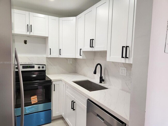 Photo - 295 NW 72nd Ave Unit 410