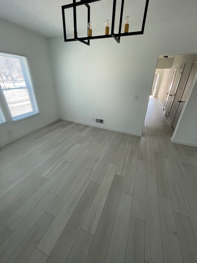 Photo - 11915 Ashbury Ave Apartments