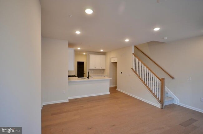 Photo - 1305 Parker Blvd