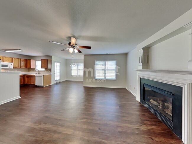 Photo - 8222 Holly Tree Ln