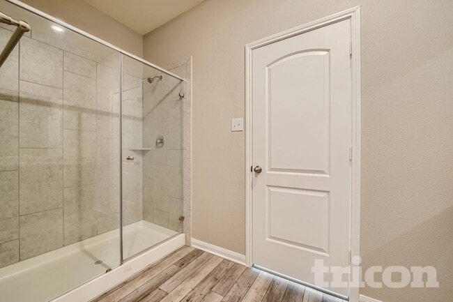 Photo - 1833 Chesapeake Dr