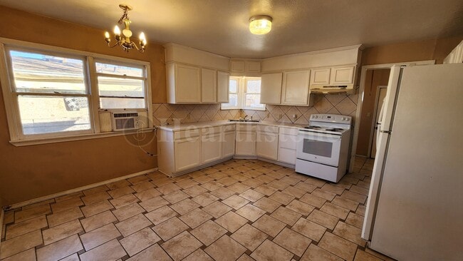 Photo - 1012 E Brazos St