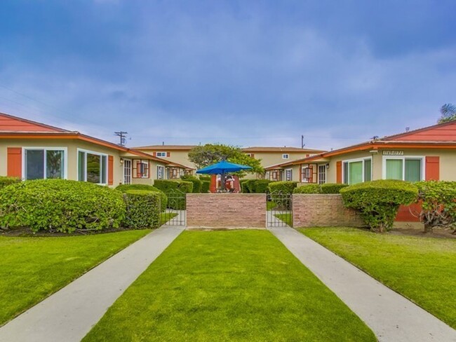 2BD/1BA APARTMENT AVAILABLE IN THE HEART O... - 2BD/1BA APARTMENT AVAILABLE IN THE HEART O... Unit 1177 Felspar Street