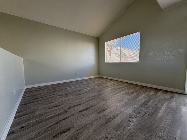 Photo - 8420 Aspenbrook Ave