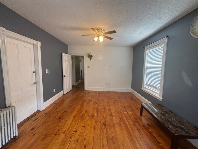 Photo - 9 Cushing St Unit 3