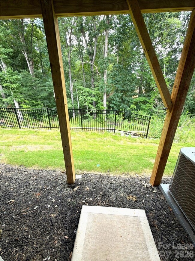 Photo - 4136 Auburn Oak Ln