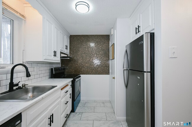 Photo - 421 Emmett St Unidad APT 4