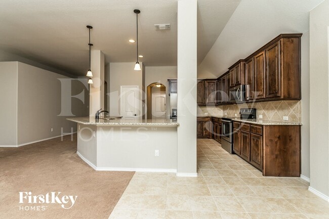 Photo - 222 Carson Dr