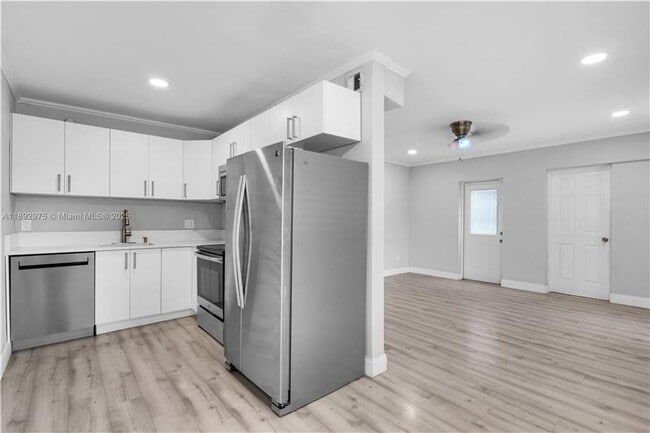 Photo - 4500 NE 18th Ave