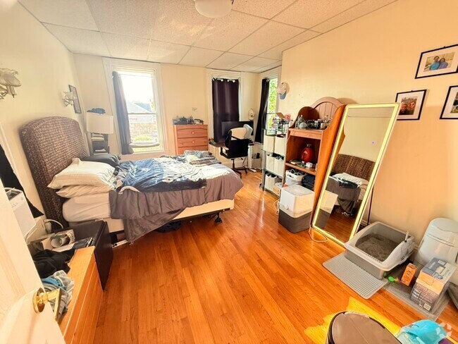 Building Photo - 202 Market St Unit 2 Rental