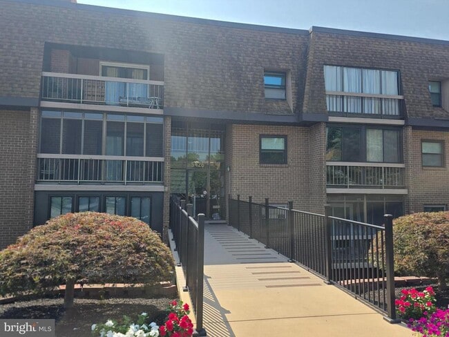 Photo - 5426 Valley Green Dr Apartment Unit 4 B