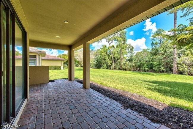Building Photo - 7815 Bucks Run Dr
