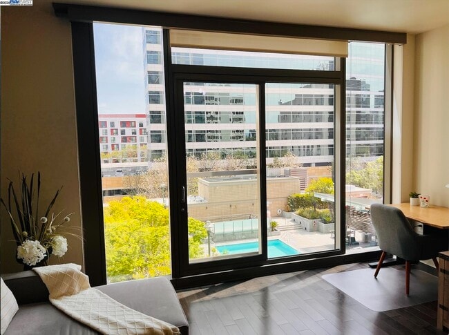 Photo - 38 N Almaden Blvd Condo