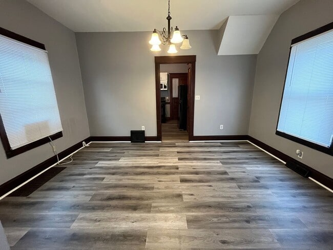 Photo - 229 14th Ave