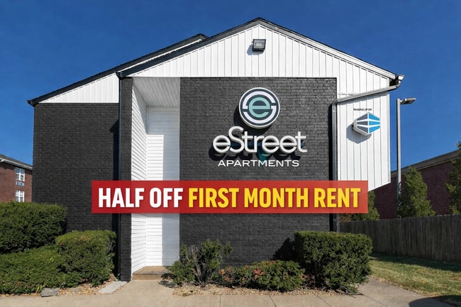 Building Photo - 1147 E Elm St Unit 8