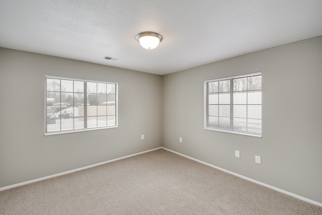 Stone Crest Apartments