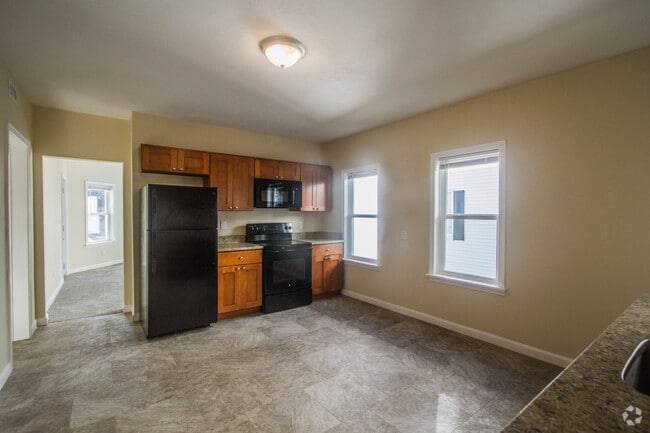Building Photo - 21 Wilson St Unit 2 Rental