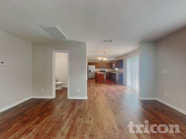 Photo - 104 Shadow Woods Rd