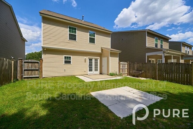 512 Spanish Leaf Ln