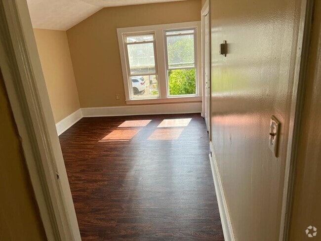 Building Photo - 3544 E 80th St Rental