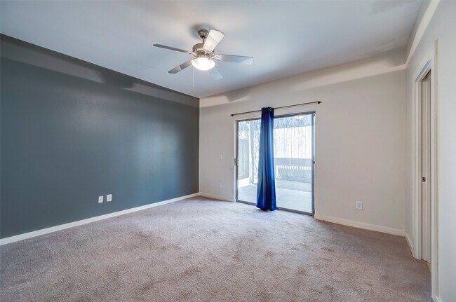 Photo - 1729 Reinerman St