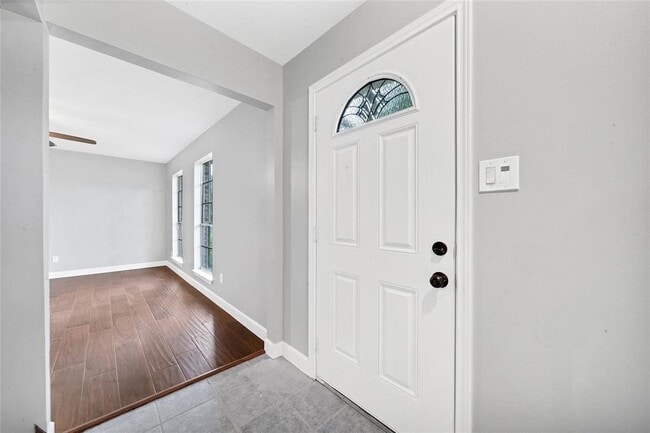 Photo - 18035 Rolling Creek Dr