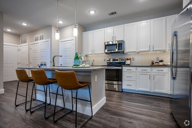 2HAB, 2BA - Bijou 1.208 ft² - Icon Apartment Homes at Hardin Valley