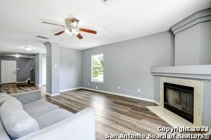 Photo - 8807 Shadow Wood Ln