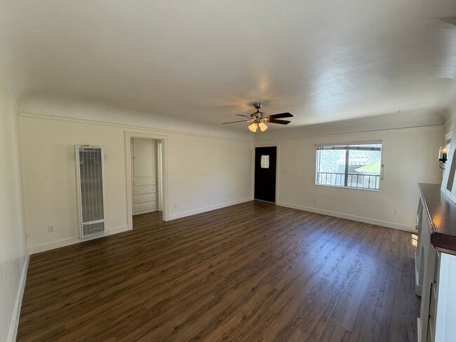 Photo - 749 Belmont Ave Unidad 749 Belmont Ave