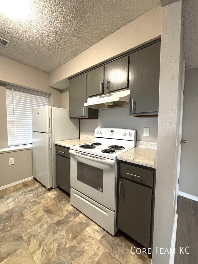 Photo - 3225 Harrison St Unidad 3227-2A